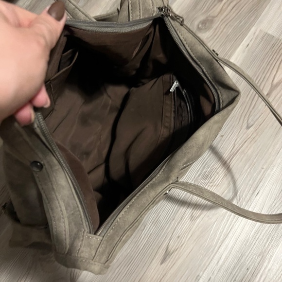 Taupe studded tote bag - Picture 4 of 5